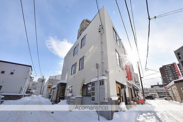 NYパレスの外観写真