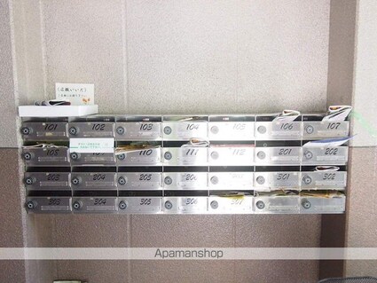 クレストンコート[1K/20.16m2]の共用部2