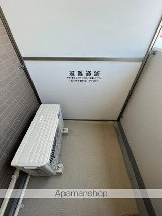 東京都中野区新井１丁目[1R/25.27m2]のバルコニー