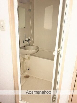 レオパレスＬＯＧＩＮ[1K/23.18m2]のバス