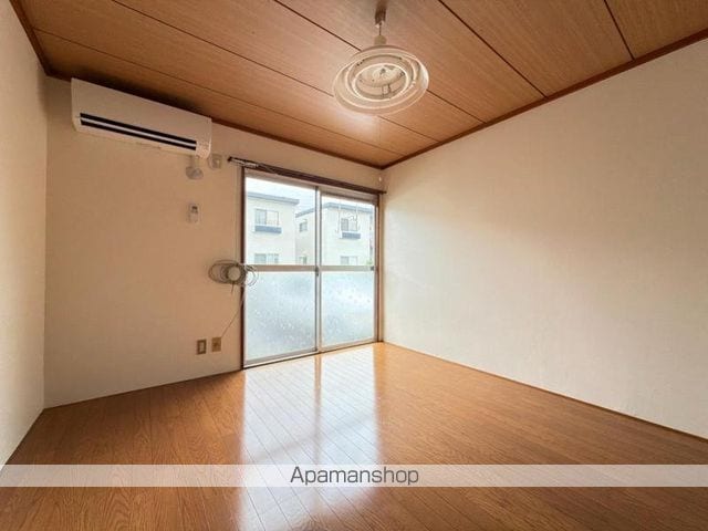 フラワーハイツ屋島Dの内装写真