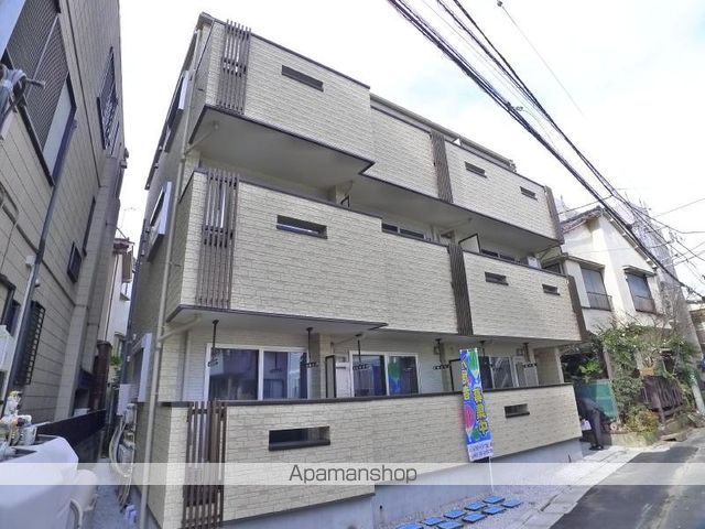 メゾンアレシア四ツ木の外観写真