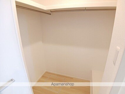 グリーンヒルズＡ[1R/40.94m2]の収納