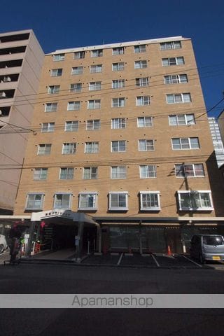 創成グランドハイツの外観写真