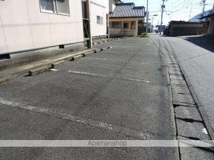 ニュー岱南荘Ｂ[1K/29.35m2]の駐車場2