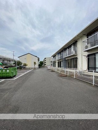 香川県高松市屋島西町[2DK/45m2]の共用部2