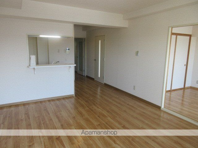 大通南8マンションの内装写真