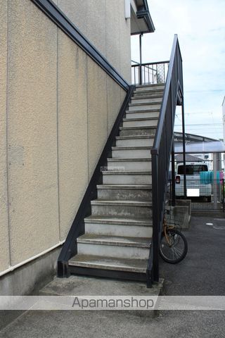 ル・グランIIIの玄関写真