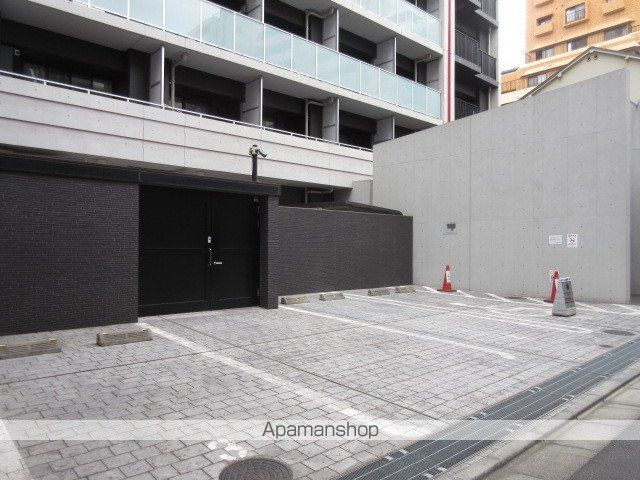 セントラルプレイス新宿御苑前の外観写真