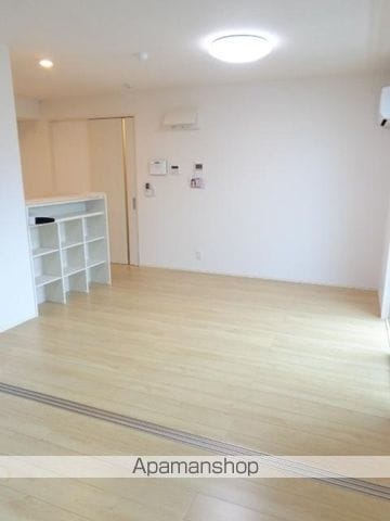 プレンティー新徳田の内装写真