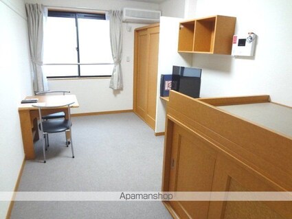 レオパレスａｃｔｉｖｅ[1K/22.35m2]のリビング・居間2