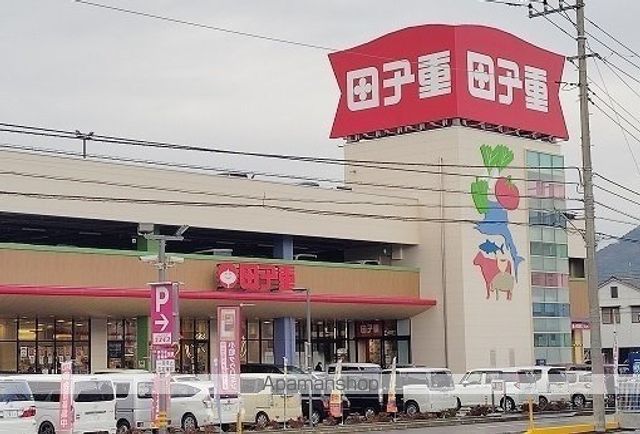 エイス クラウディアの周辺写真