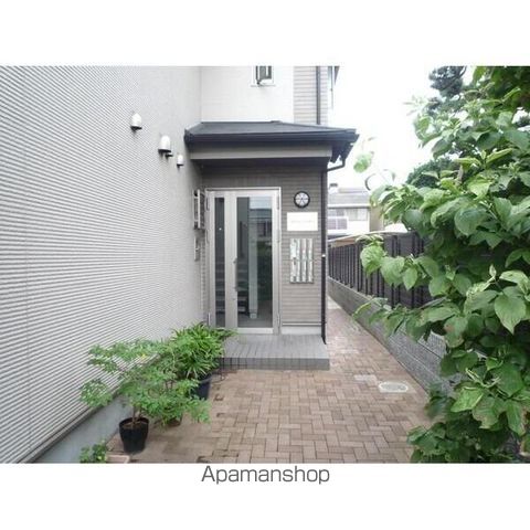 メゾンピエレの玄関写真