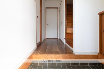 サンビバハイツＡ棟[3DK/63m2]の玄関