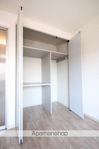 カーサKAWAUTIの内装写真
