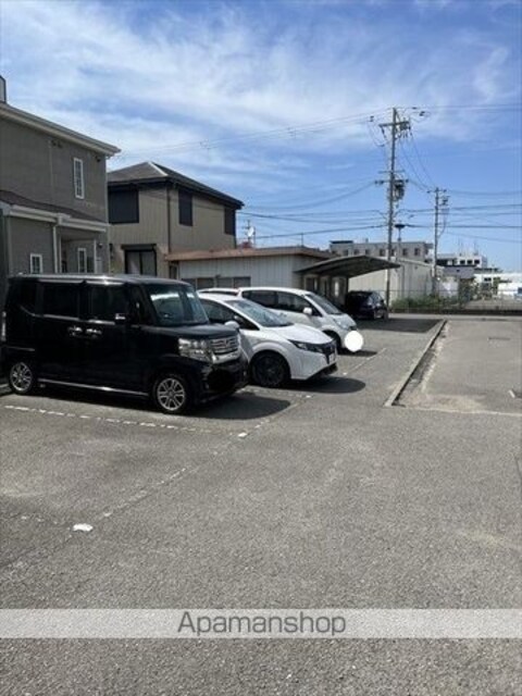 ドウセゾン[2DK/47.07m2]の駐車場3