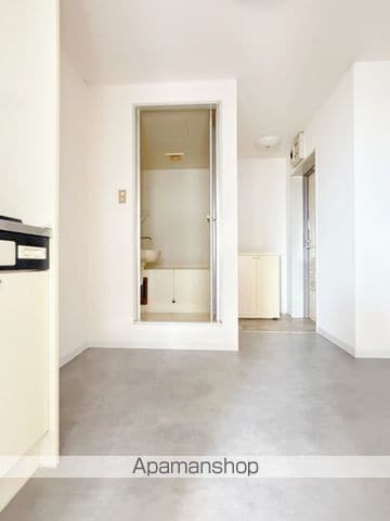 マンション紫尾の内装写真