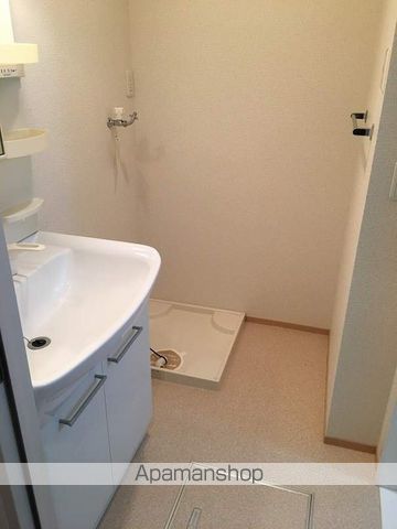 ネクサス三成 A棟の内装写真