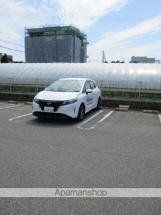 ＬｉｎｏコートⅡ[1LDK/37.13m2]の駐車場1