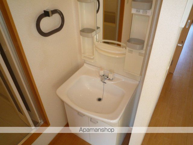 メゾンユニヴェールの内装写真