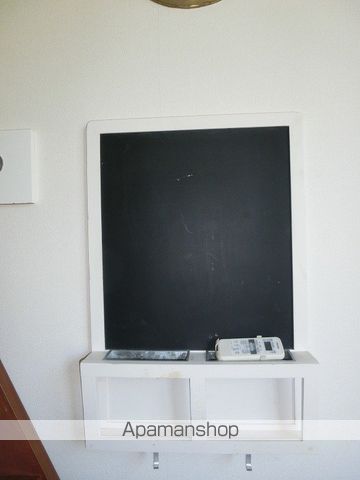 ブリッキ駒見の内装写真