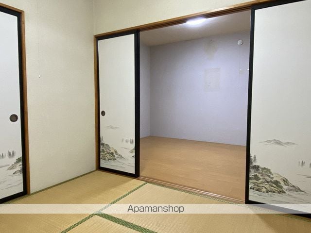レインボー茨島の内装写真