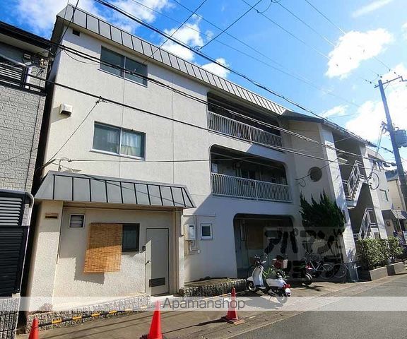 大宅マンションの外観写真