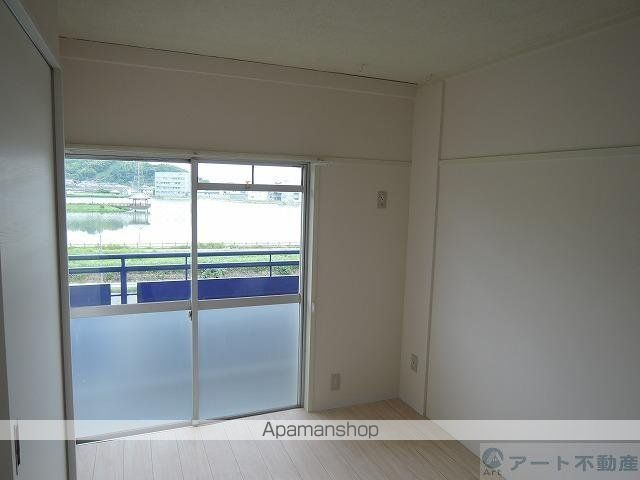 アルト堀江1号棟の内装写真