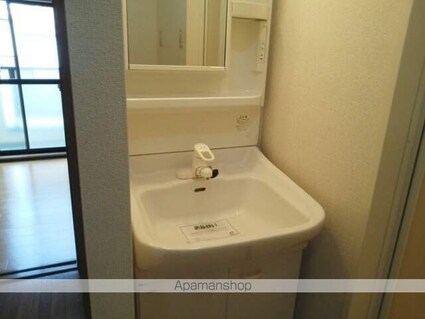 和歌山県和歌山市楠見中[1K/23.58m2]の洗面所