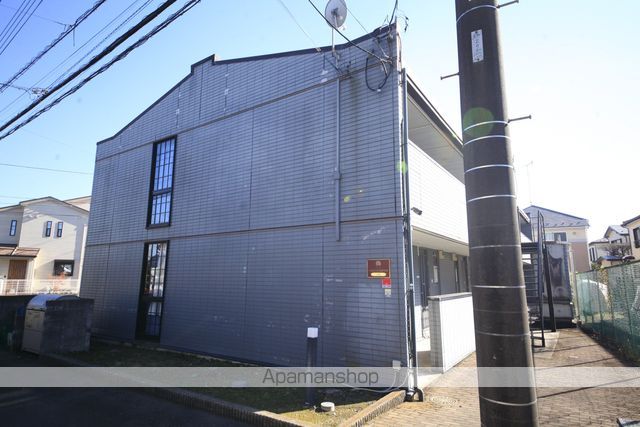 レオパレスIZUMIの外観写真