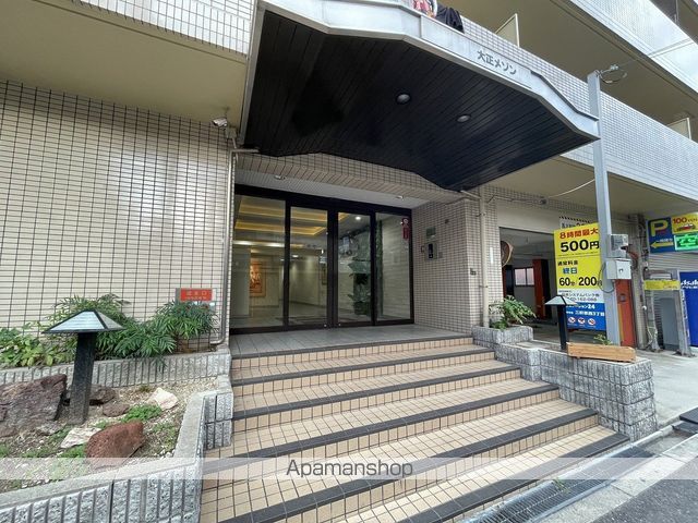 大正メゾンの玄関写真