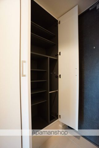 ディアレイシャス浅間町IIIの内装写真