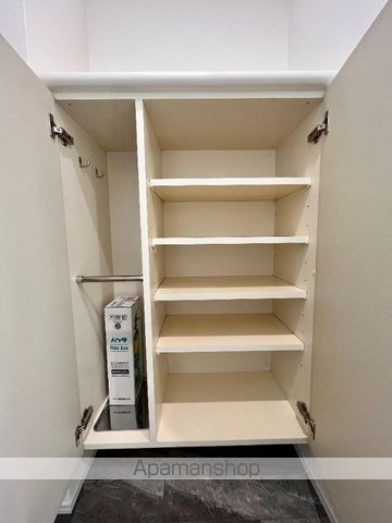 レジディア神田東の内装写真