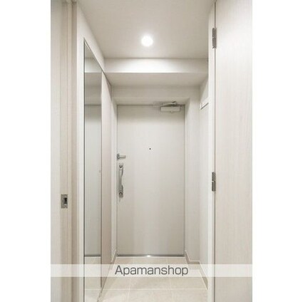 アジュールテラス目黒八雲[1DK/25.13m2]の玄関