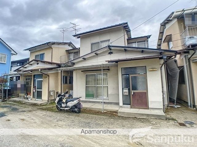 伊予鉄道横河原線 いよ立花駅 徒歩10分 2階建 築57年の外観写真