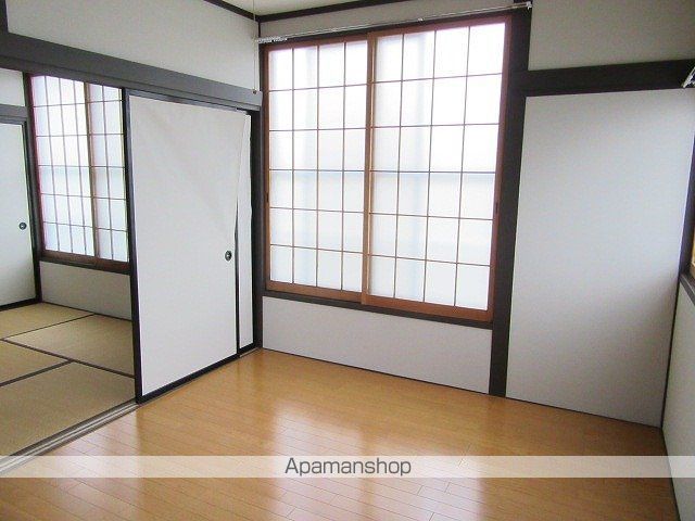 コーポ秀峰Cの内装写真