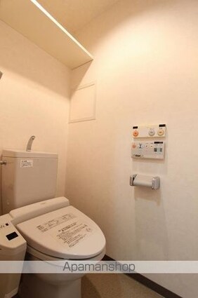 香川県高松市番町１丁目[1DK/34.45m2]のトイレ