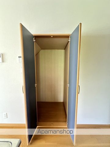 アゼリアヒルIIの内装写真