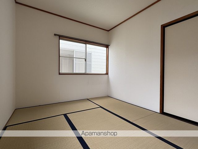 テラスハウス松田の内装写真