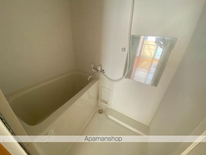 番町ロイヤルハイツ[1R/17.11m2]のバス