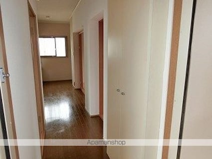 シティハイムカモミールＡ[3K/51.89m2]の玄関