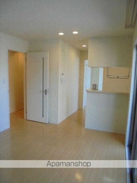 テラス新中通[2LDK/56.5m2]のその他内装1