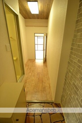黒ひげ海賊団（旧　Ｂｒｉｌｌｏ広瀬北町）[1K/16m2]の玄関