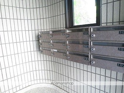 東京都世田谷区松原２丁目[1K/28.69m2]の共用部1