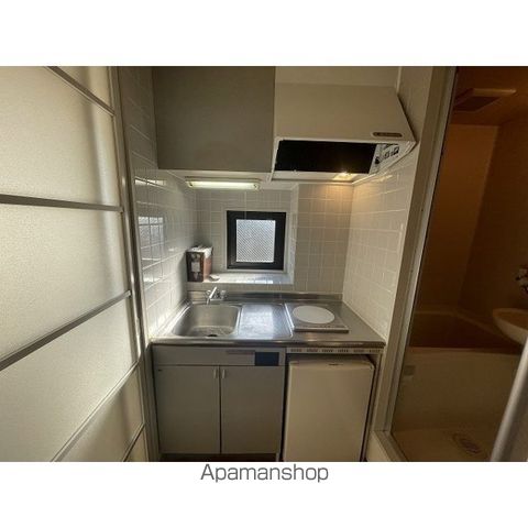 東京都浅草線 戸越駅 徒歩7分 4階建 築31年の内装写真