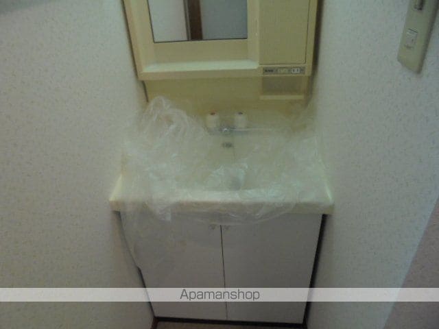 加島ツーフォーの内装写真