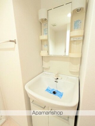 ゼフィルスＢ棟[1LDK/50.44m2]の洗面所