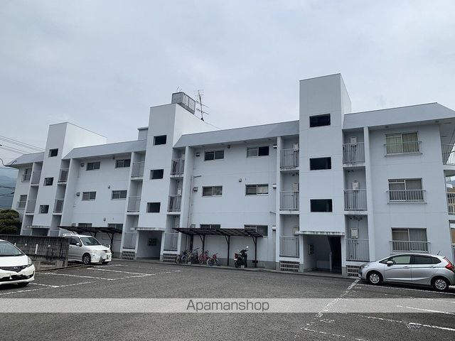 第一続木マンションの外観写真