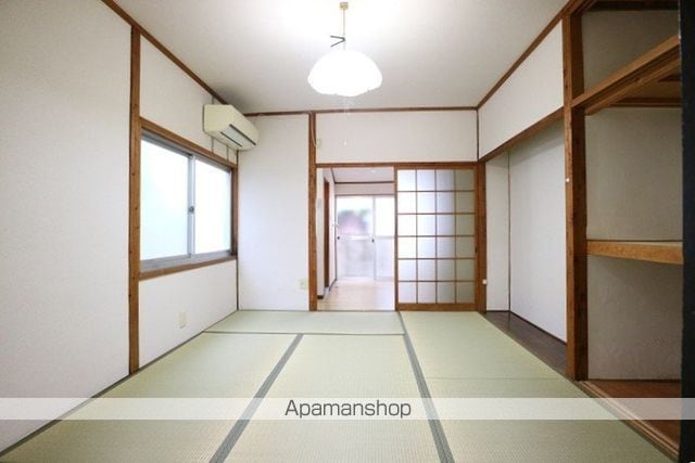 戸伏町平屋2戸1の内装写真