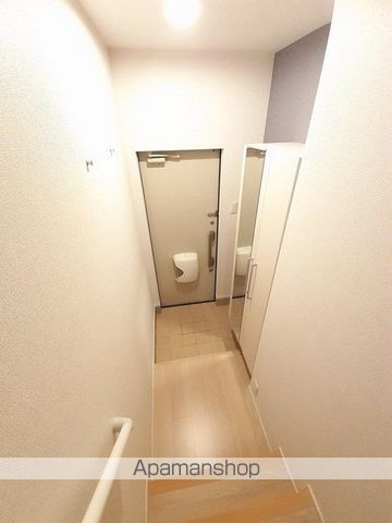 SUZURANIIの内装写真